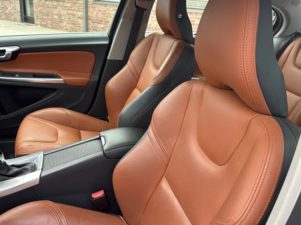 Volvo S60 T5 FWD Inscription Platinum 2017