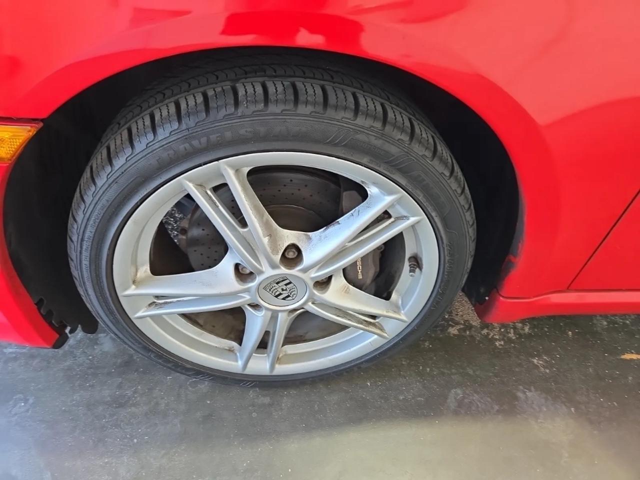Porsche Boxster 2dr Roadster 2011