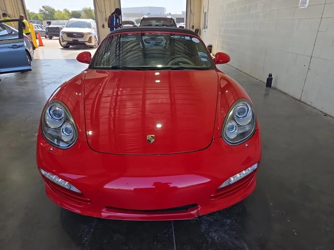 Porsche Boxster 2dr Roadster 2011