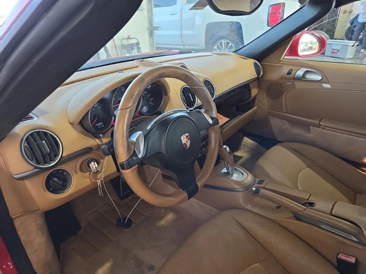 Porsche Boxster 2dr Roadster 2011