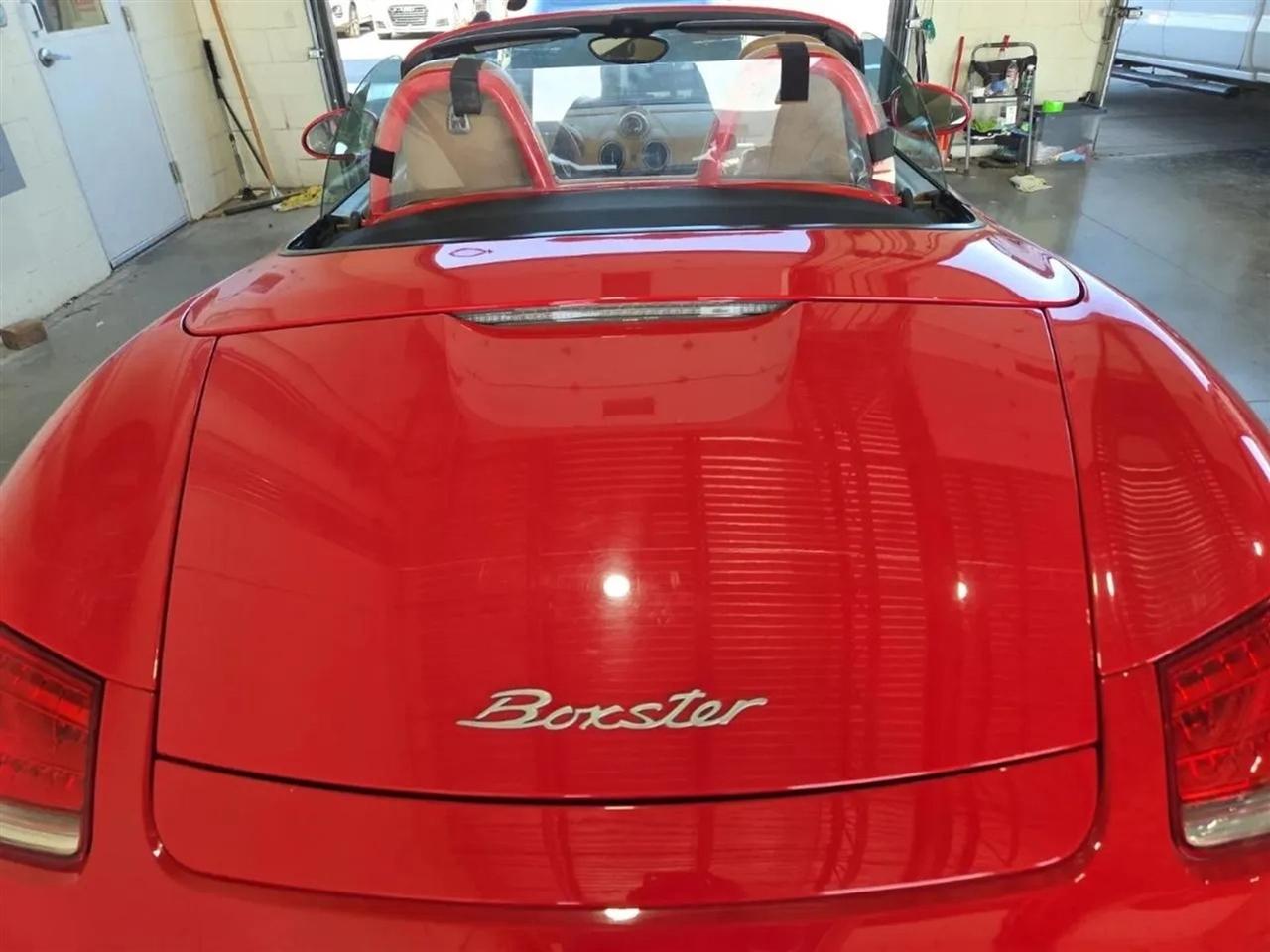 Porsche Boxster 2dr Roadster 2011