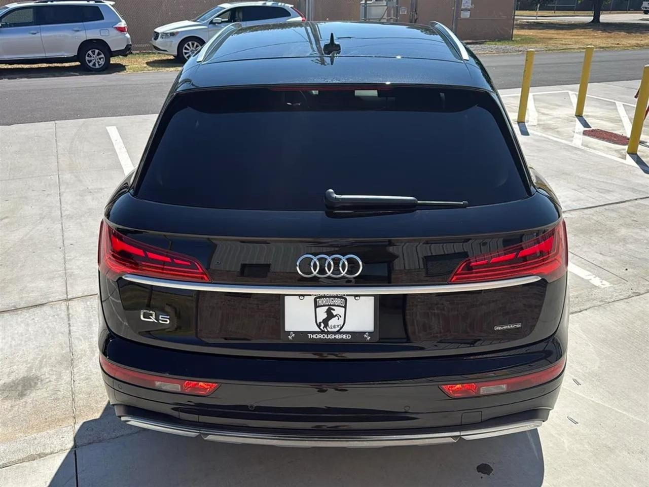 Audi Q5 Premium 45 TFSI quattro 2021