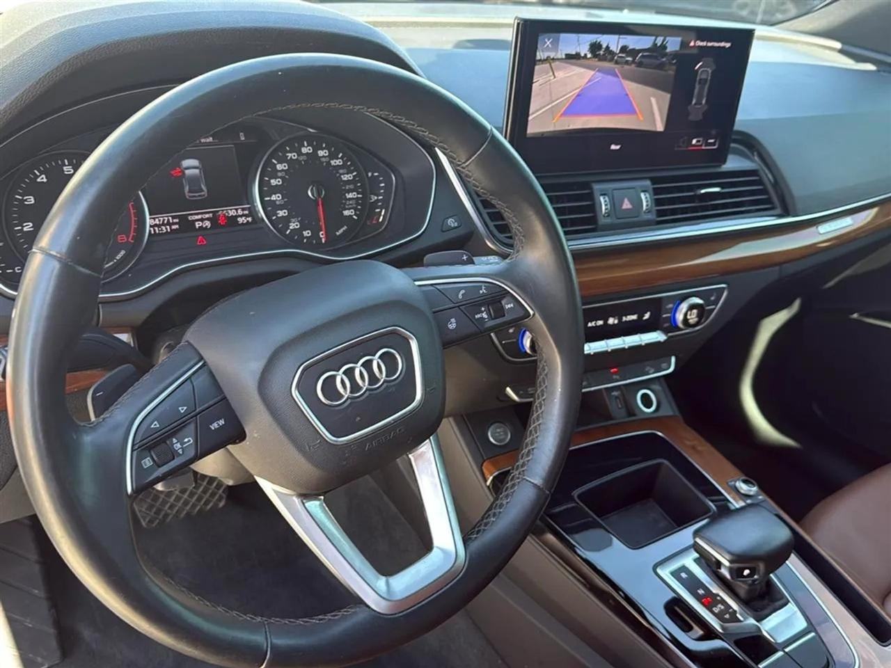 Audi Q5 Premium 45 TFSI quattro 2021