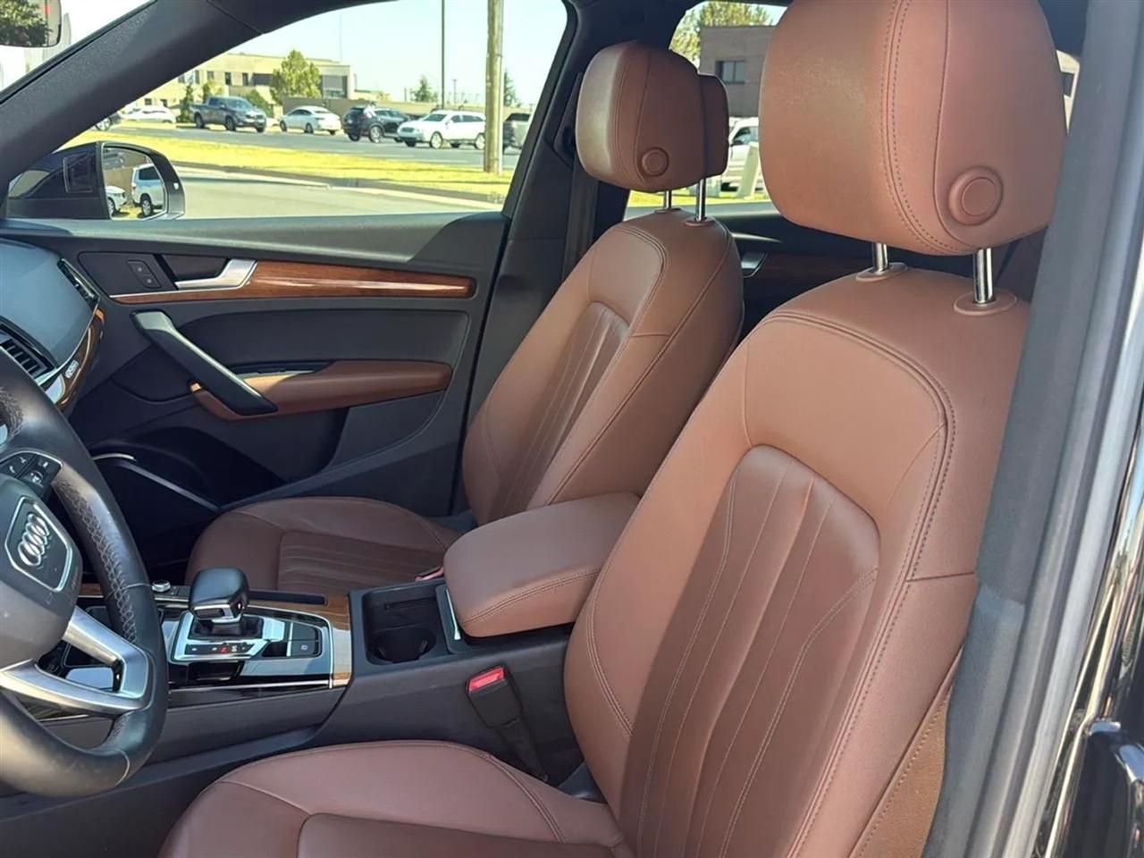 Audi Q5 Premium 45 TFSI quattro 2021