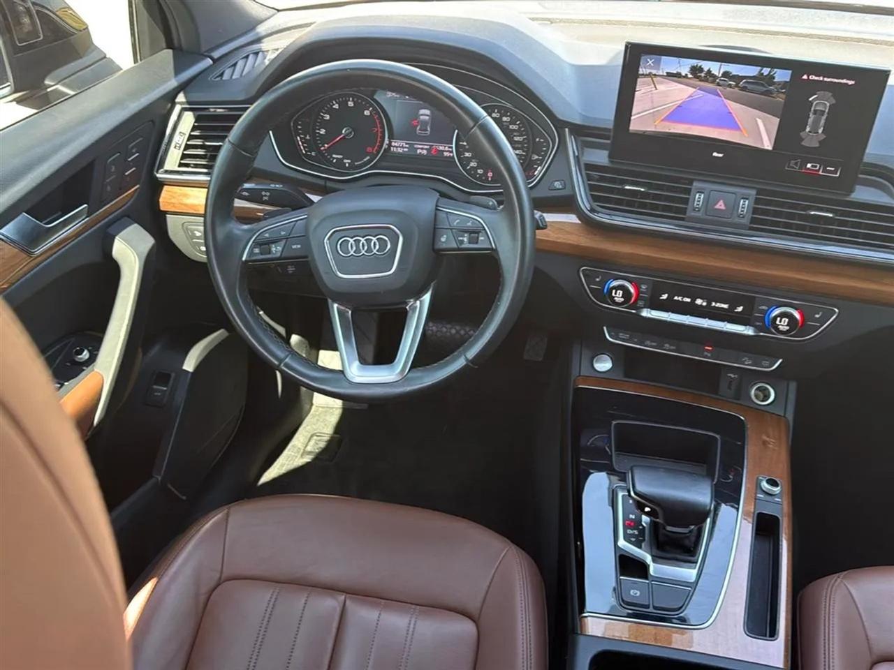 Audi Q5 Premium 45 TFSI quattro 2021