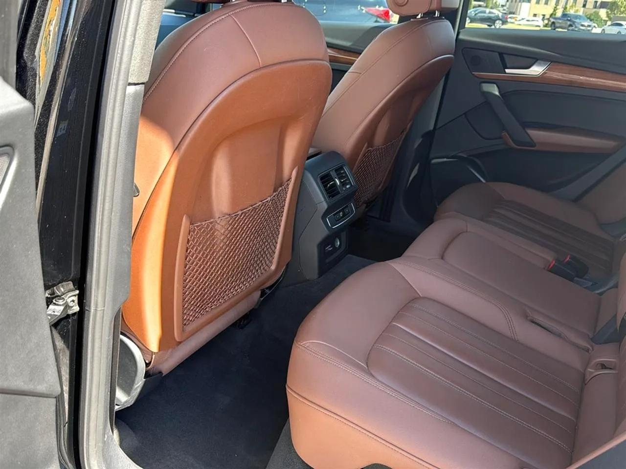 Audi Q5 Premium 45 TFSI quattro 2021