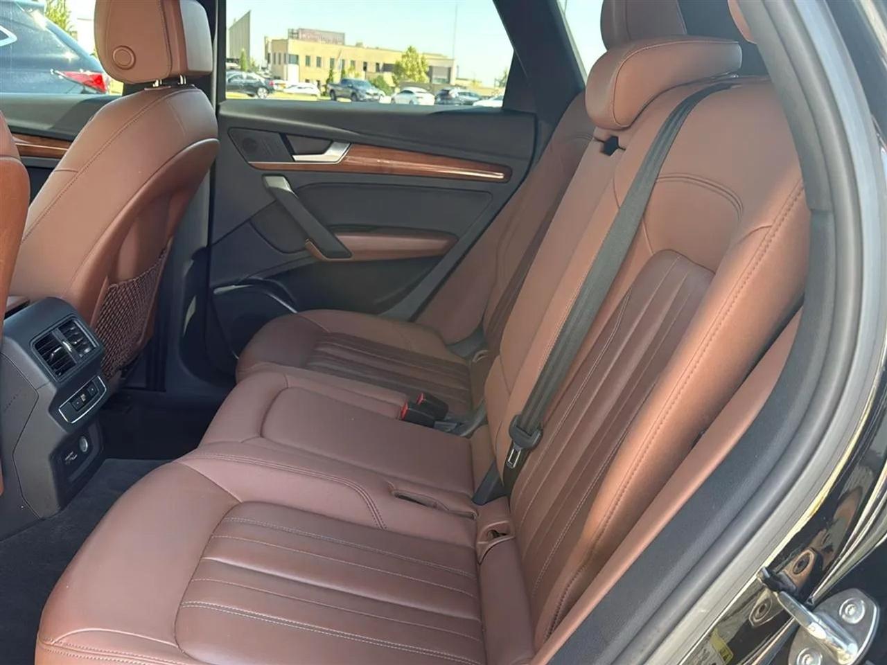 Audi Q5 Premium 45 TFSI quattro 2021