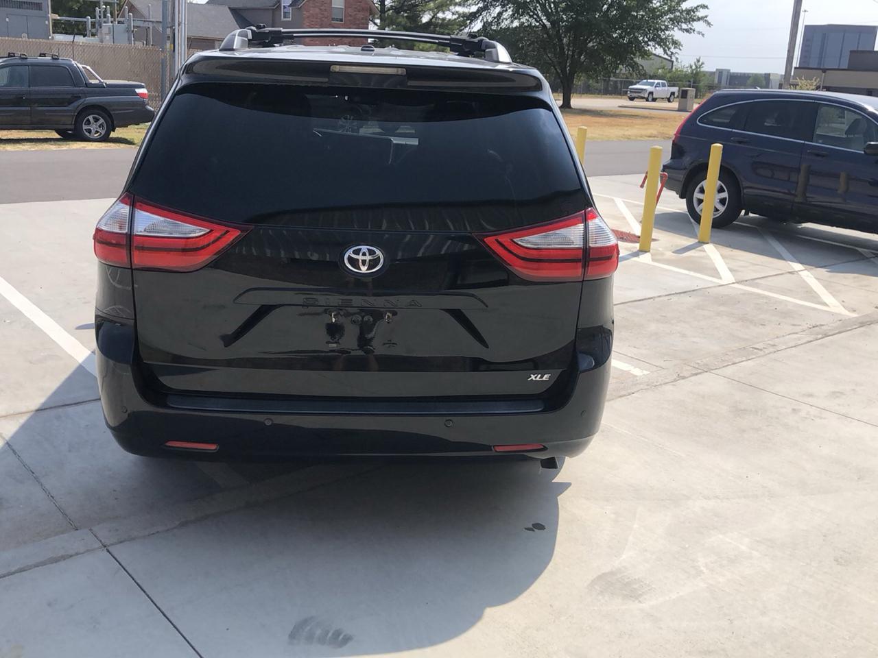 Toyota Sienna 5dr 8-Pass Van XLE Premium FWD (Natl) 2015