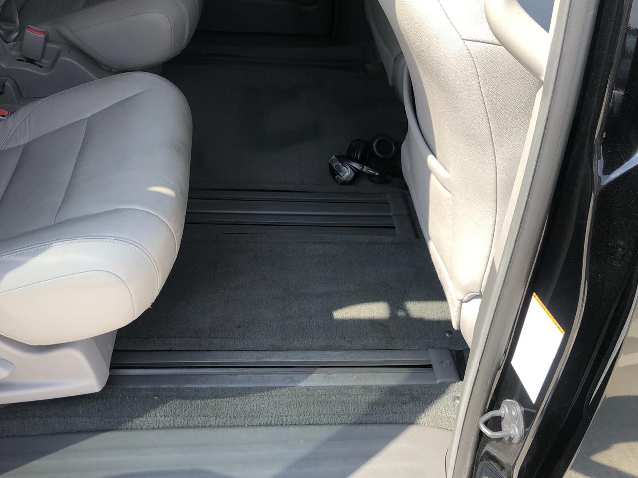 Toyota Sienna 5dr 8-Pass Van XLE Premium FWD (Natl) 2015