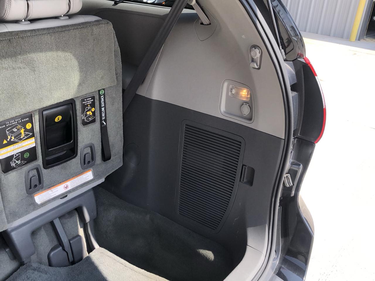 Toyota Sienna 5dr 8-Pass Van XLE Premium FWD (Natl) 2015