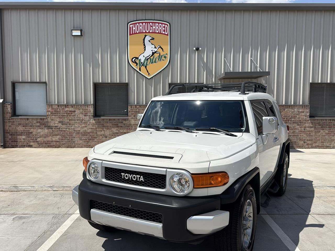 Toyota FJ Cruiser RWD 4dr Auto (Natl) 2012