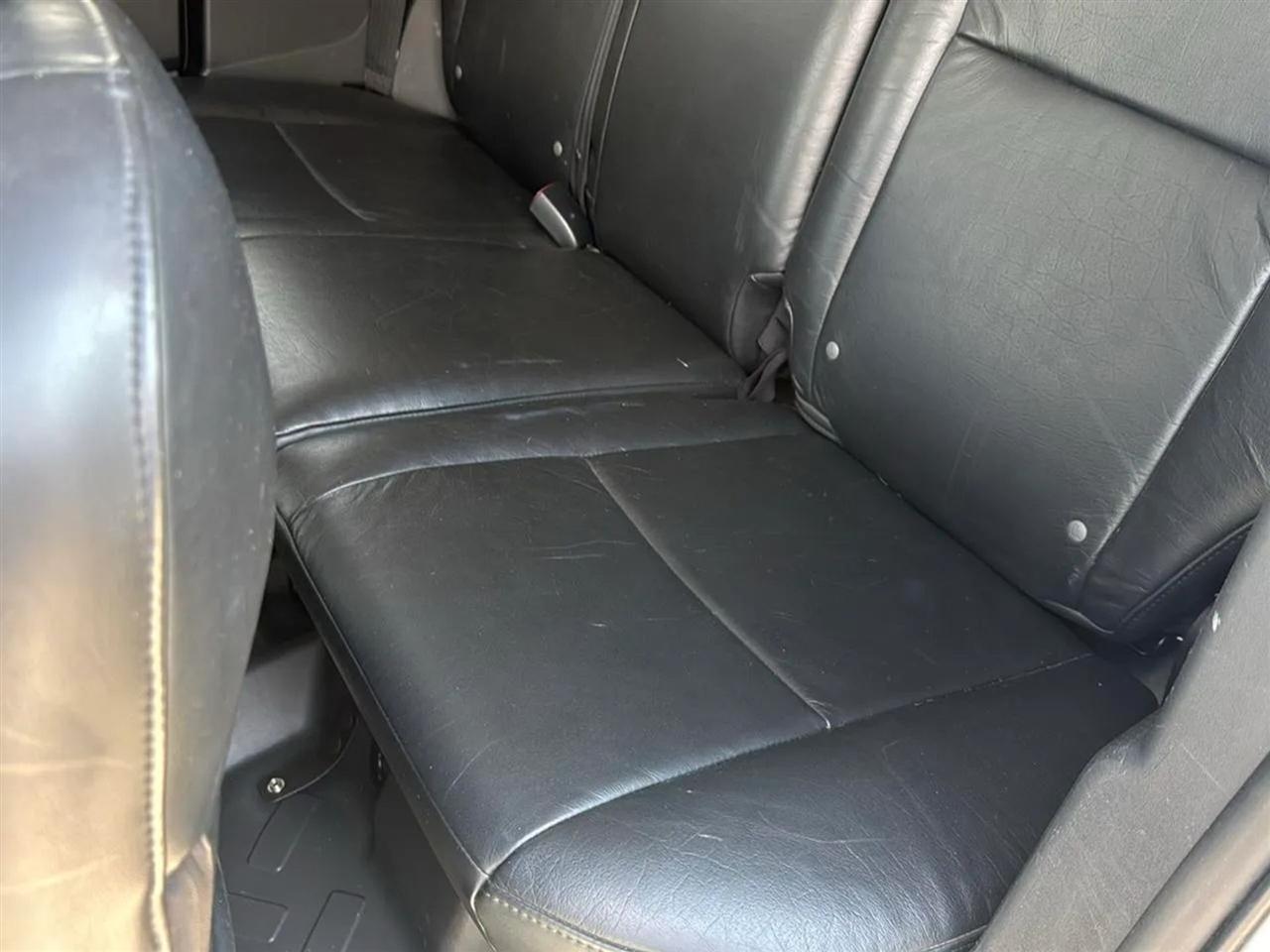 Toyota FJ Cruiser RWD 4dr Auto (Natl) 2012