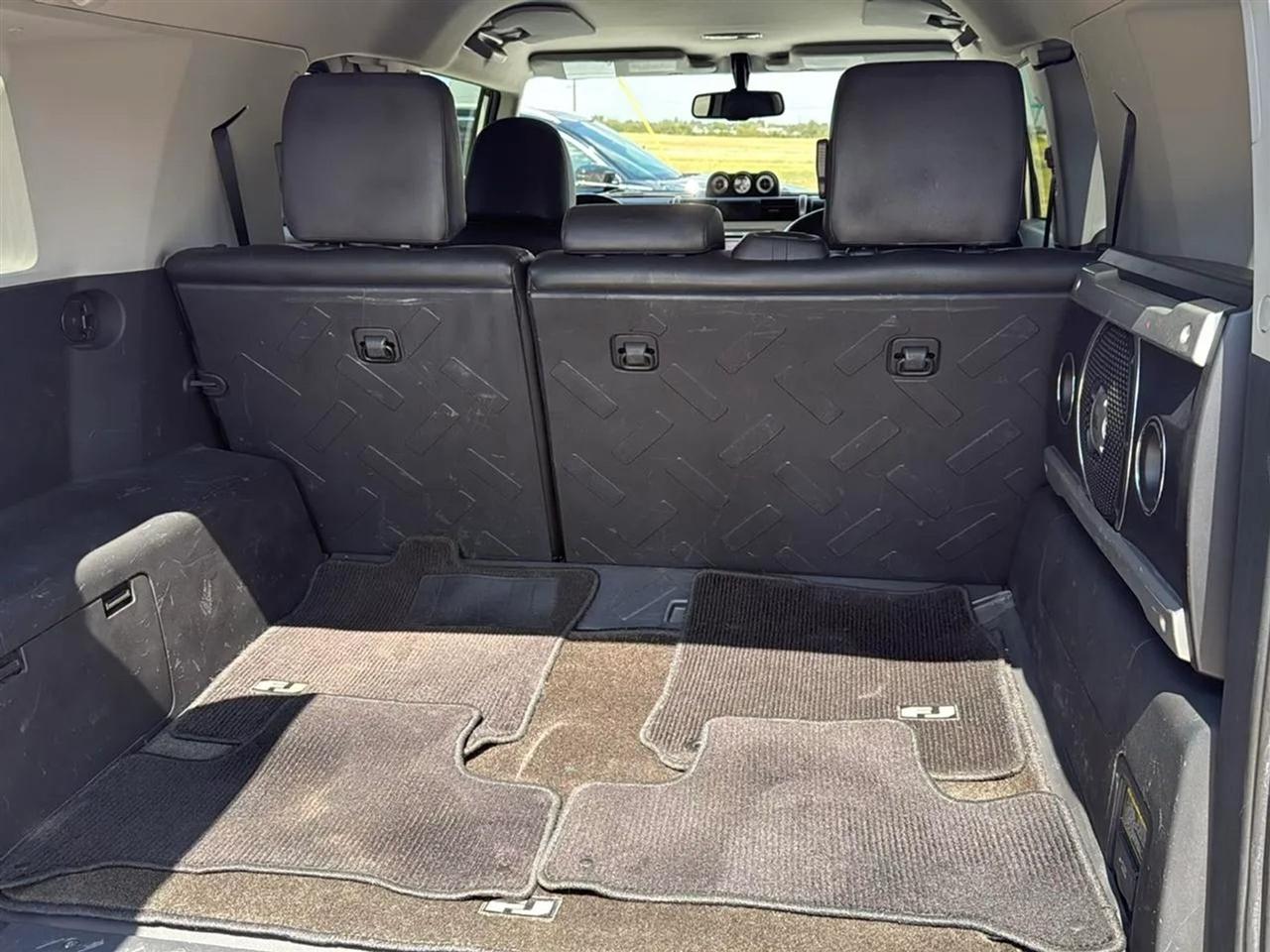Toyota FJ Cruiser RWD 4dr Auto (Natl) 2012