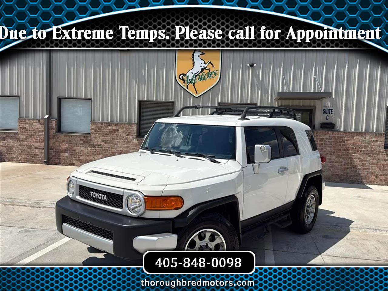 2012 Toyota FJ Cruiser RWD 4dr Auto (Natl)