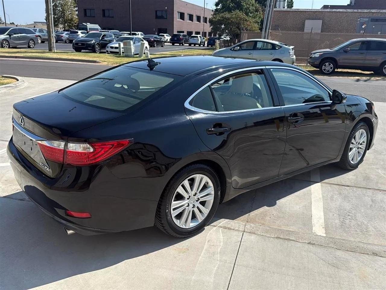 Lexus ES 350 4dr Sdn 2014