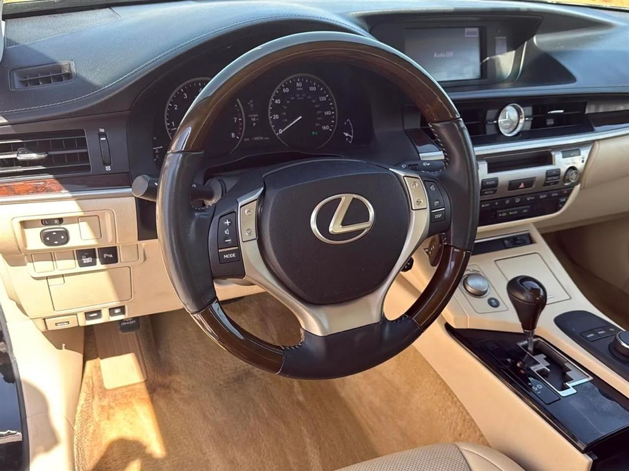 Lexus ES 350 4dr Sdn 2014
