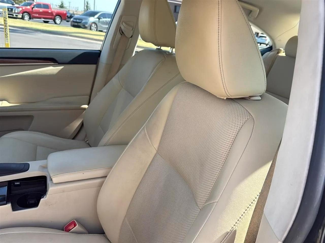 Lexus ES 350 4dr Sdn 2014