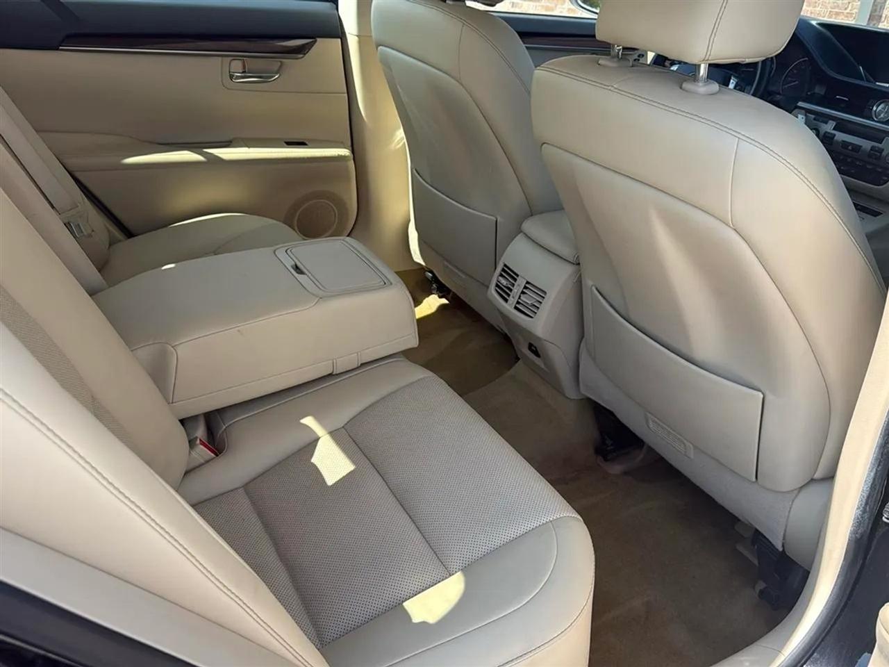 Lexus ES 350 4dr Sdn 2014