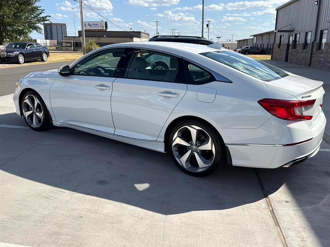 Honda Accord Sedan Touring 1.5T CVT 2018
