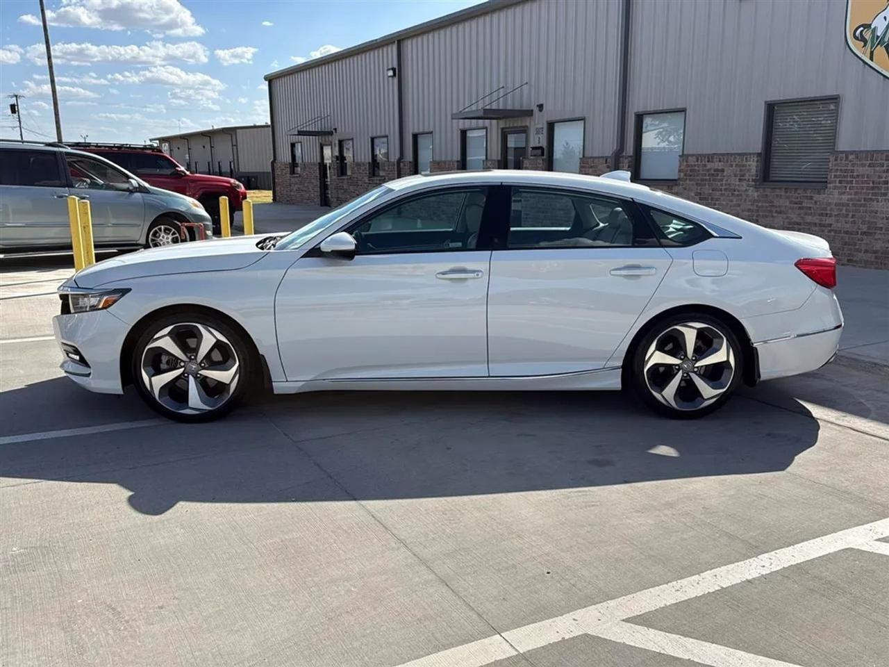 Honda Accord Sedan Touring 1.5T CVT 2018