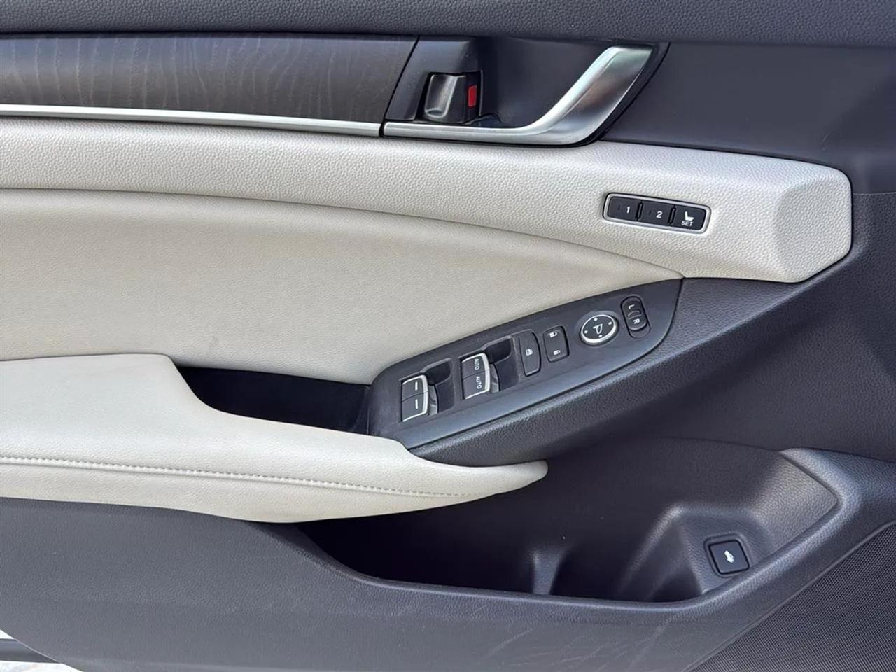 Honda Accord Sedan Touring 1.5T CVT 2018