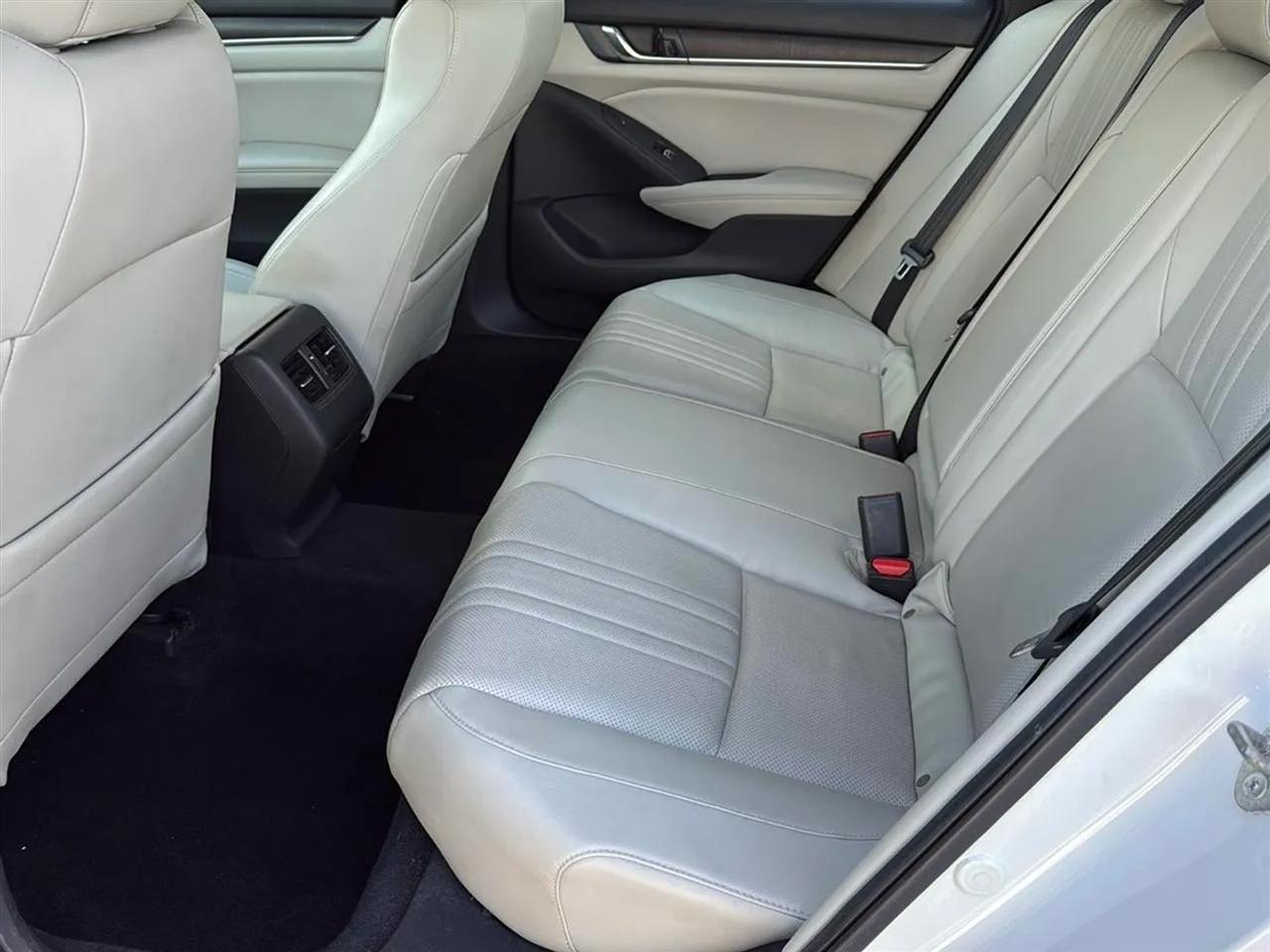 Honda Accord Sedan Touring 1.5T CVT 2018
