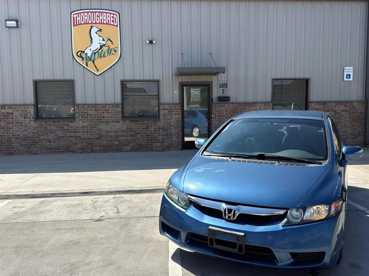 Honda Civic Hybrid 4dr Sdn L4 CVT 2010