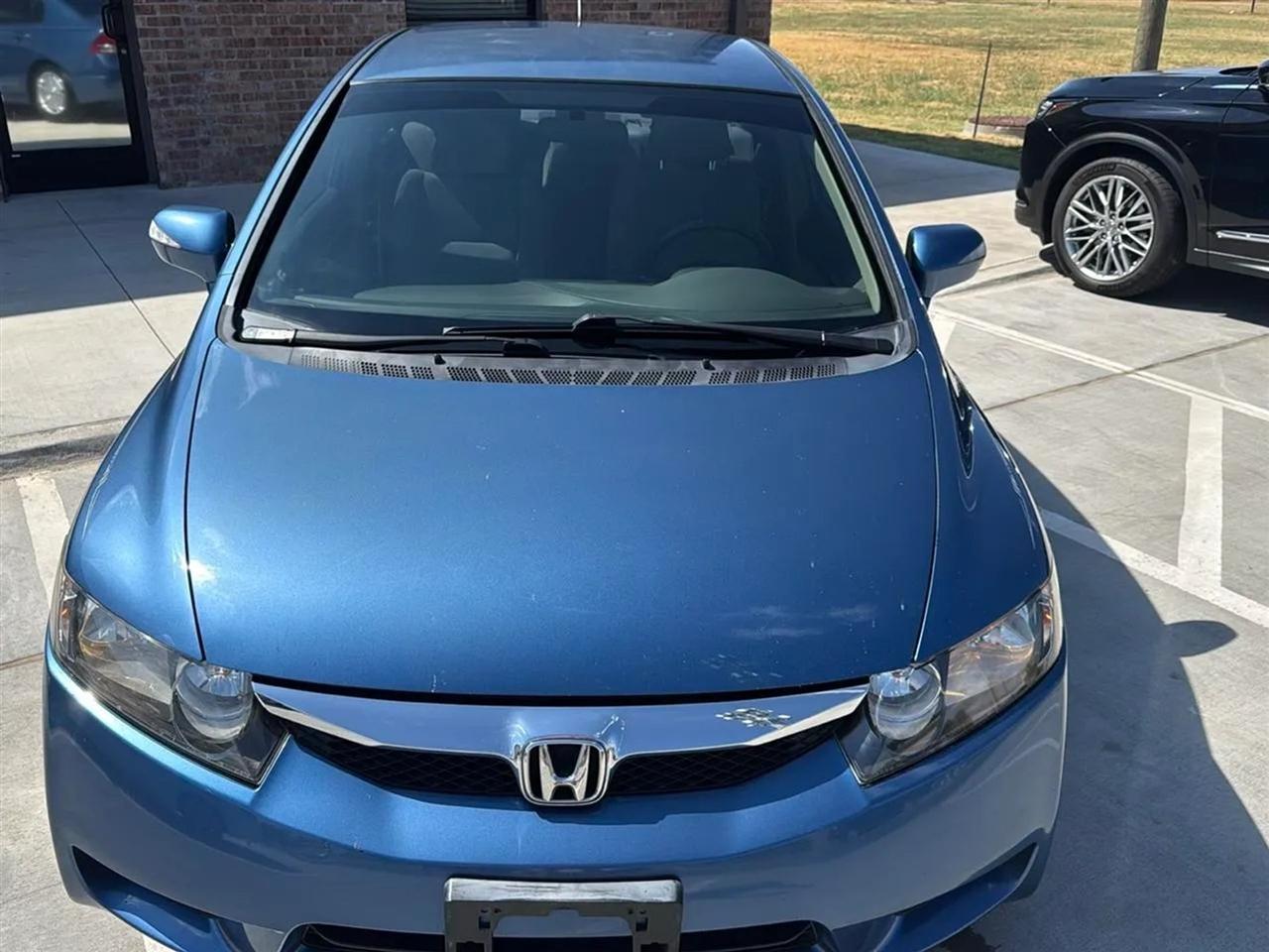 Honda Civic Hybrid 4dr Sdn L4 CVT 2010