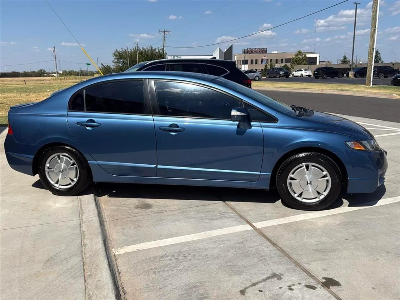 Honda Civic Hybrid 4dr Sdn L4 CVT 2010