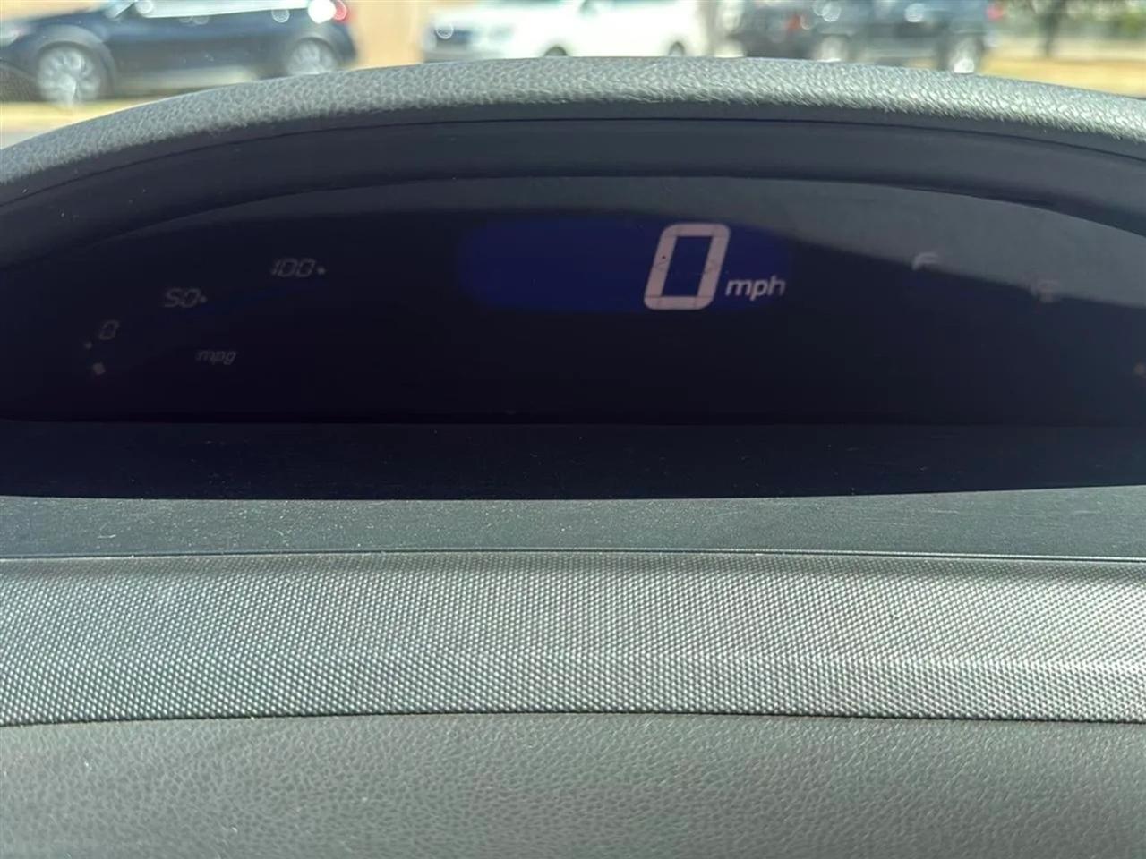 Honda Civic Hybrid 4dr Sdn L4 CVT 2010