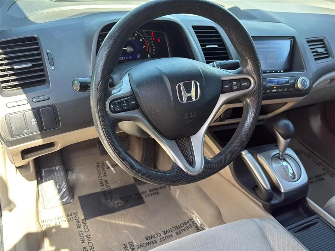Honda Civic Hybrid 4dr Sdn L4 CVT 2010