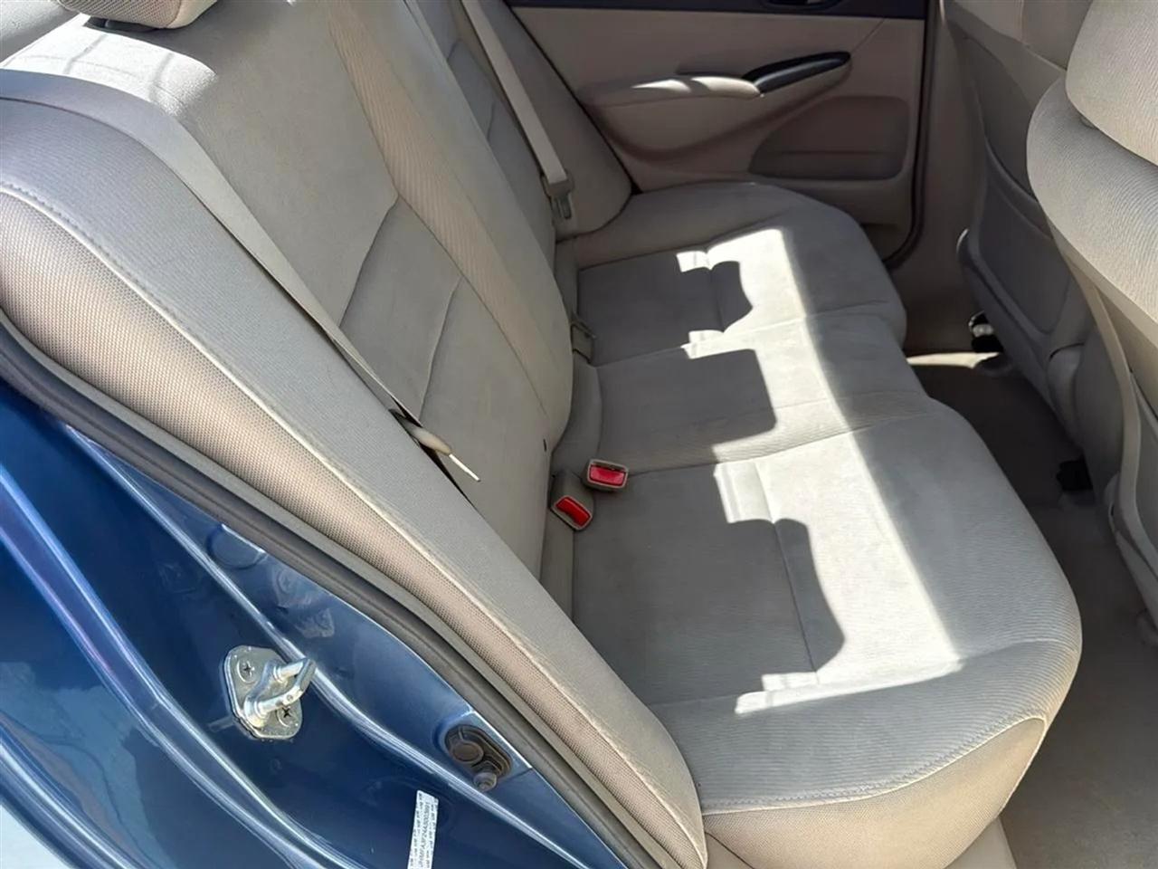 Honda Civic Hybrid 4dr Sdn L4 CVT 2010