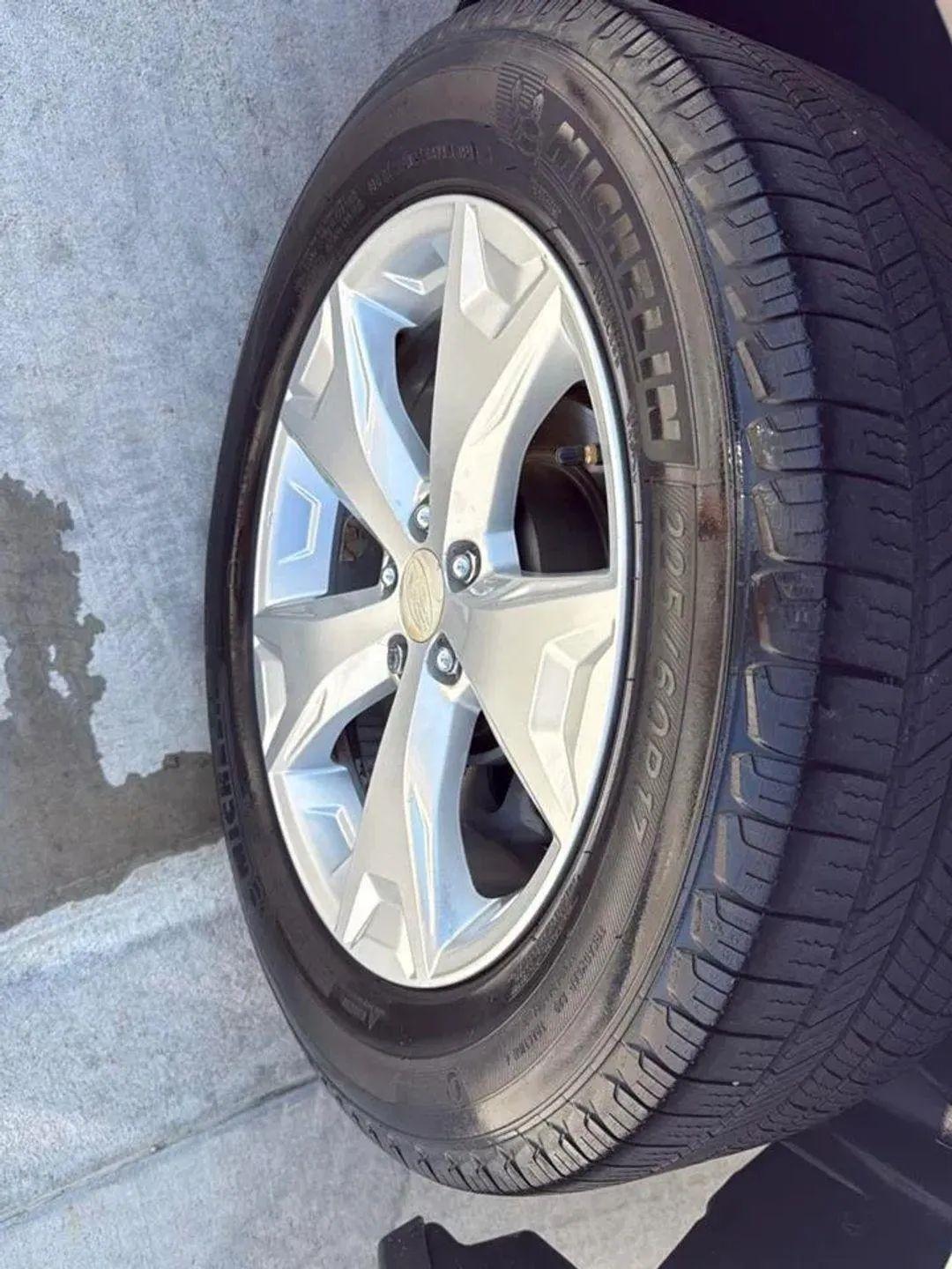Subaru Forester 4dr Auto 2.5i Limited PZEV 2014