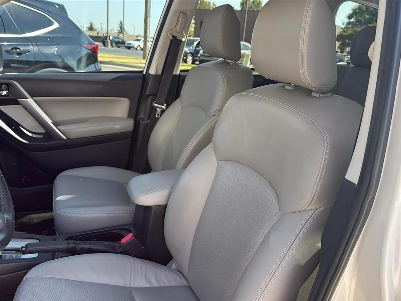 Subaru Forester 4dr Auto 2.5i Limited PZEV 2014