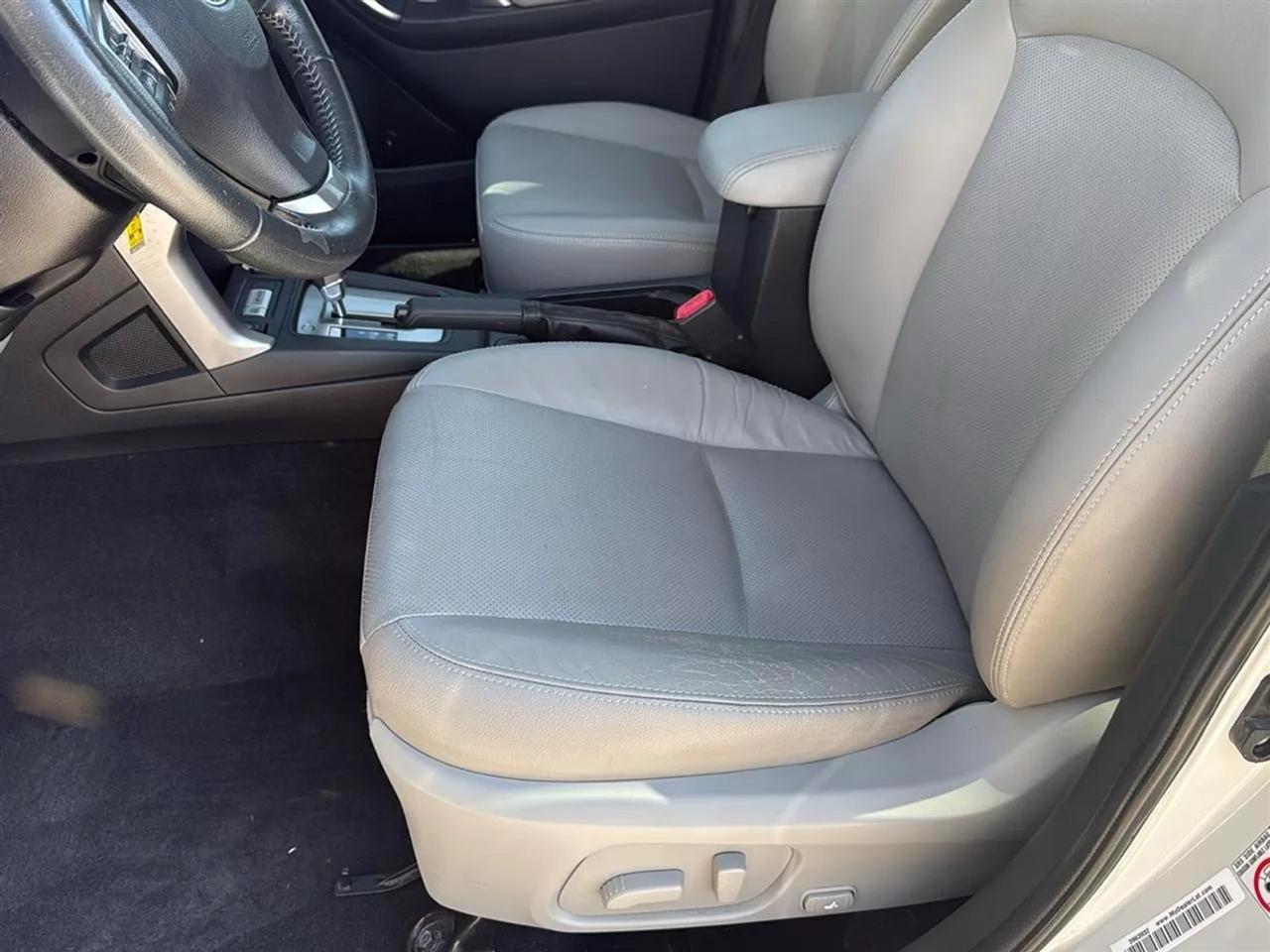 Subaru Forester 4dr Auto 2.5i Limited PZEV 2014