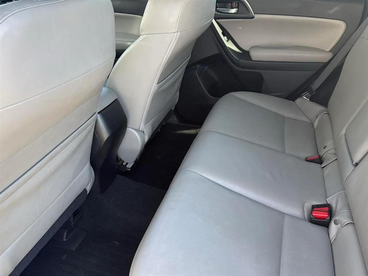 Subaru Forester 4dr Auto 2.5i Limited PZEV 2014