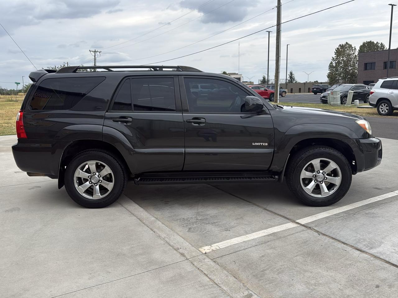 Toyota 4Runner 2WD 4dr V8 Limited (Natl) 2007