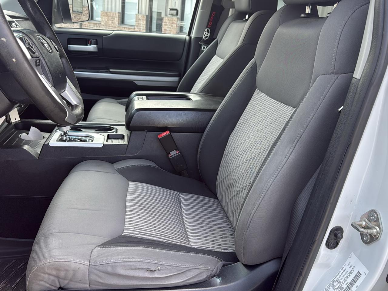 Toyota Tundra 4WD TRD Pro CrewMax 5.5' Bed 5.7L FFV (Natl) 2017