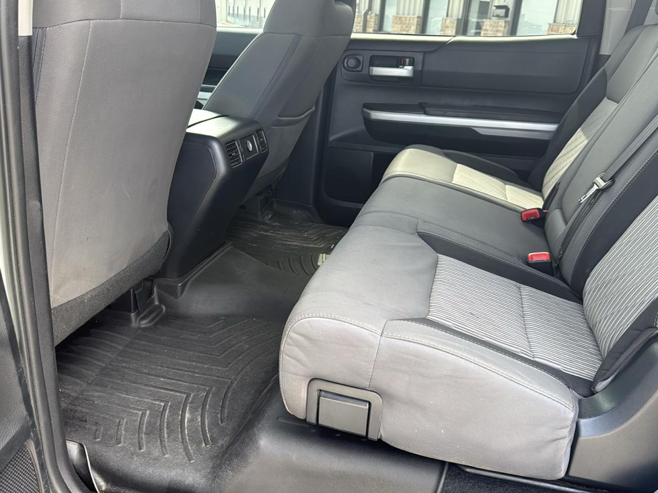 Toyota Tundra 4WD TRD Pro CrewMax 5.5' Bed 5.7L FFV (Natl) 2017