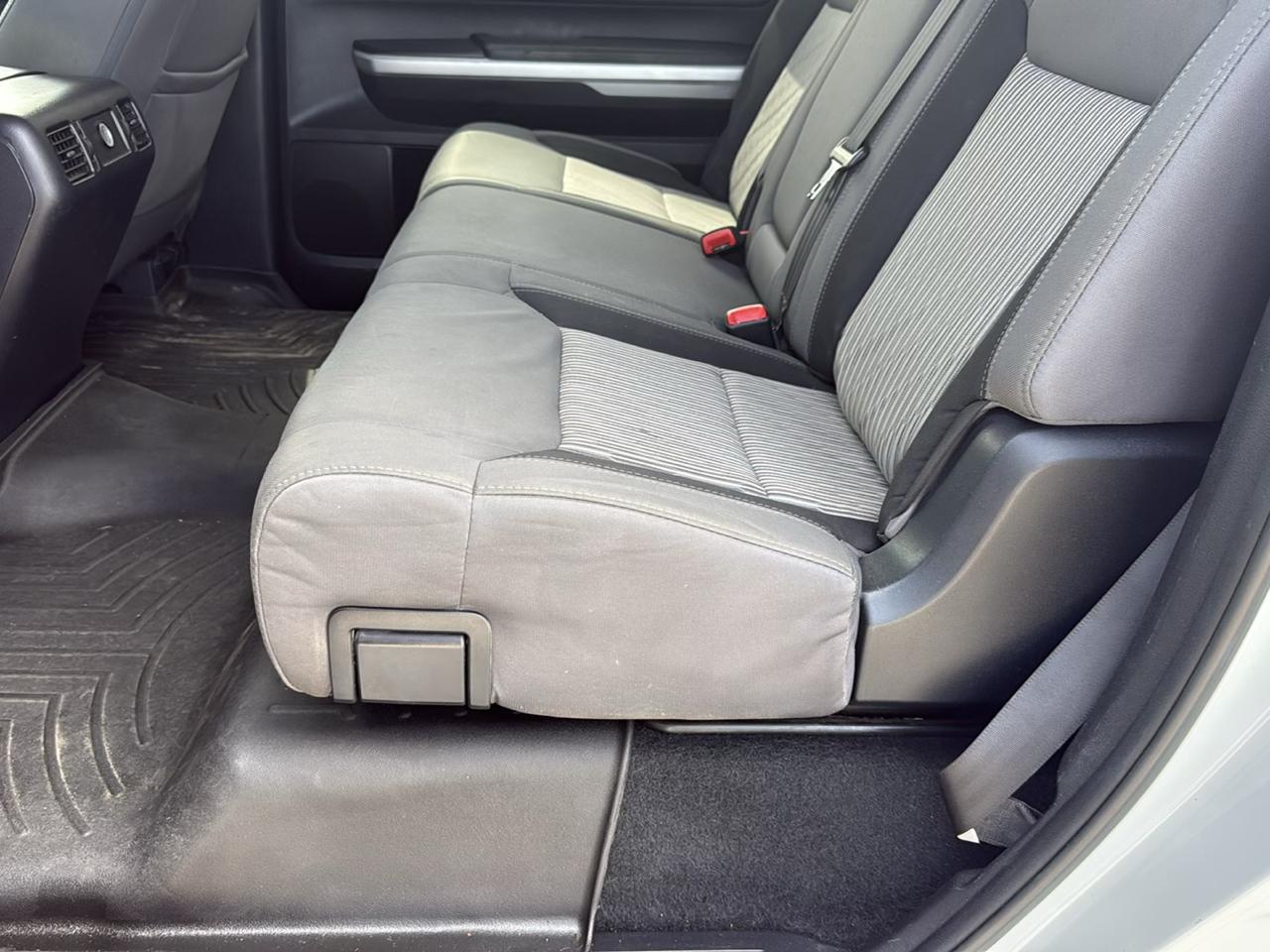 Toyota Tundra 4WD TRD Pro CrewMax 5.5' Bed 5.7L FFV (Natl) 2017