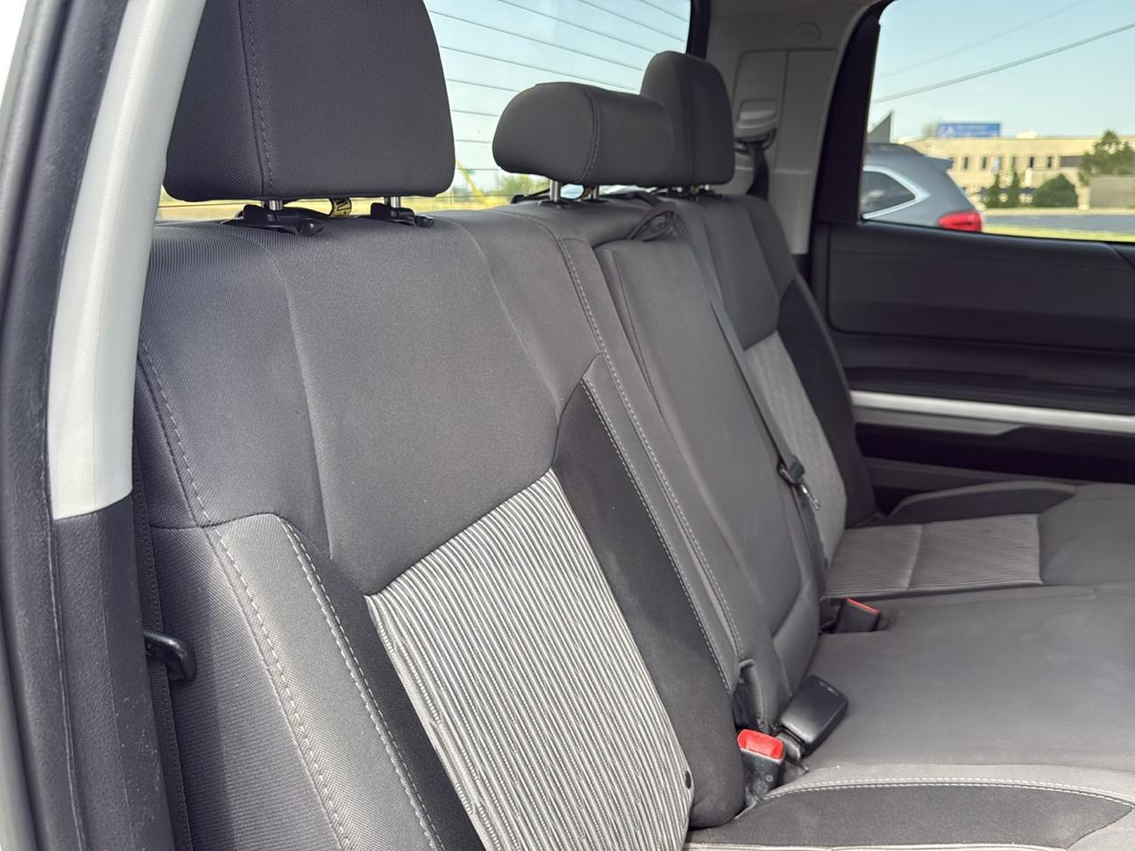 Toyota Tundra 4WD TRD Pro CrewMax 5.5' Bed 5.7L FFV (Natl) 2017
