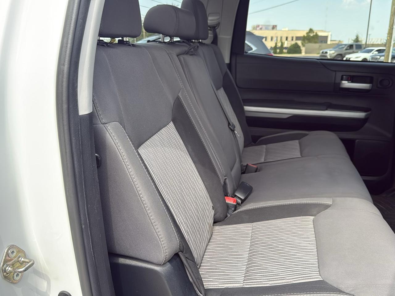 Toyota Tundra 4WD TRD Pro CrewMax 5.5' Bed 5.7L FFV (Natl) 2017