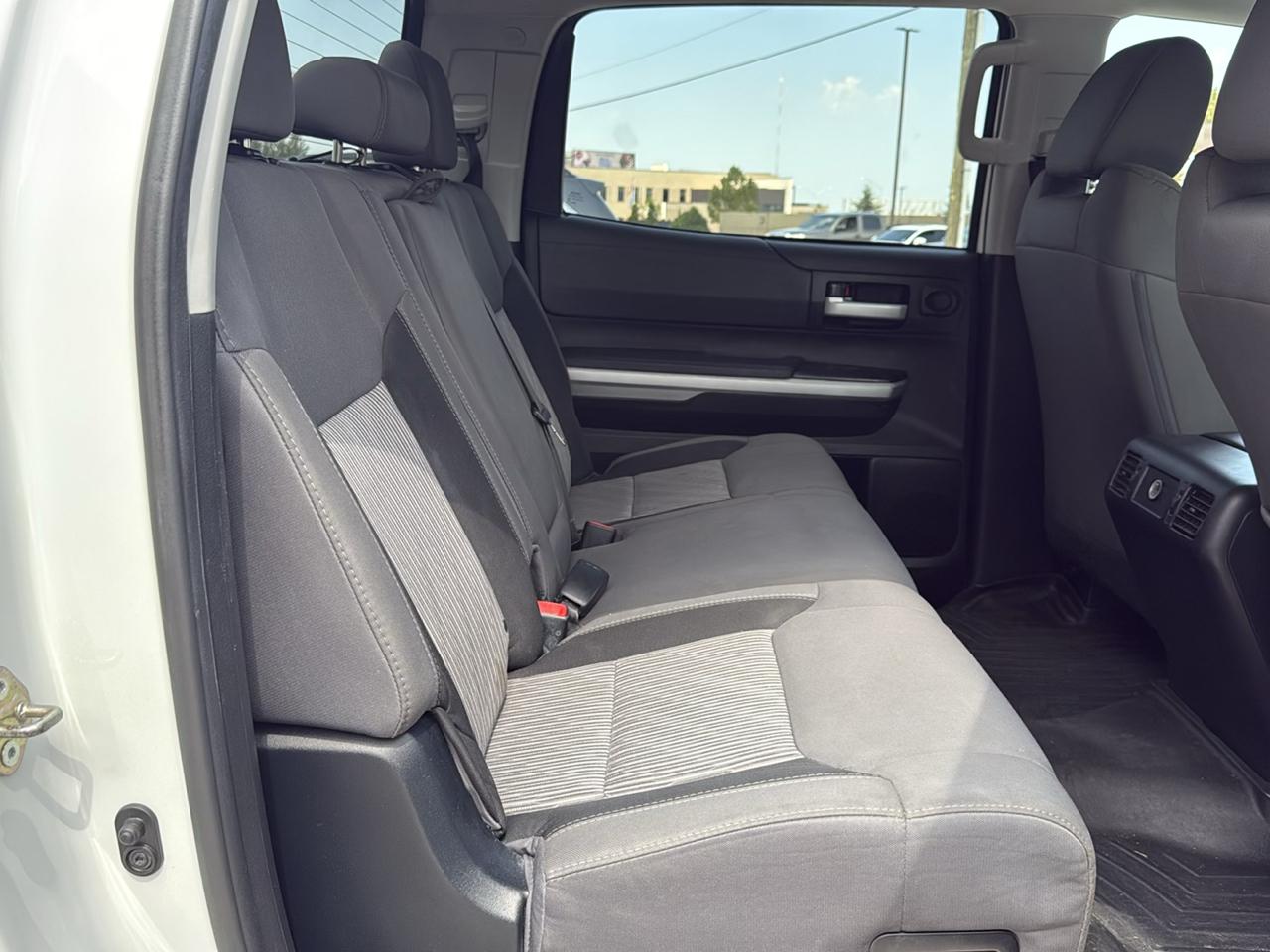 Toyota Tundra 4WD TRD Pro CrewMax 5.5' Bed 5.7L FFV (Natl) 2017