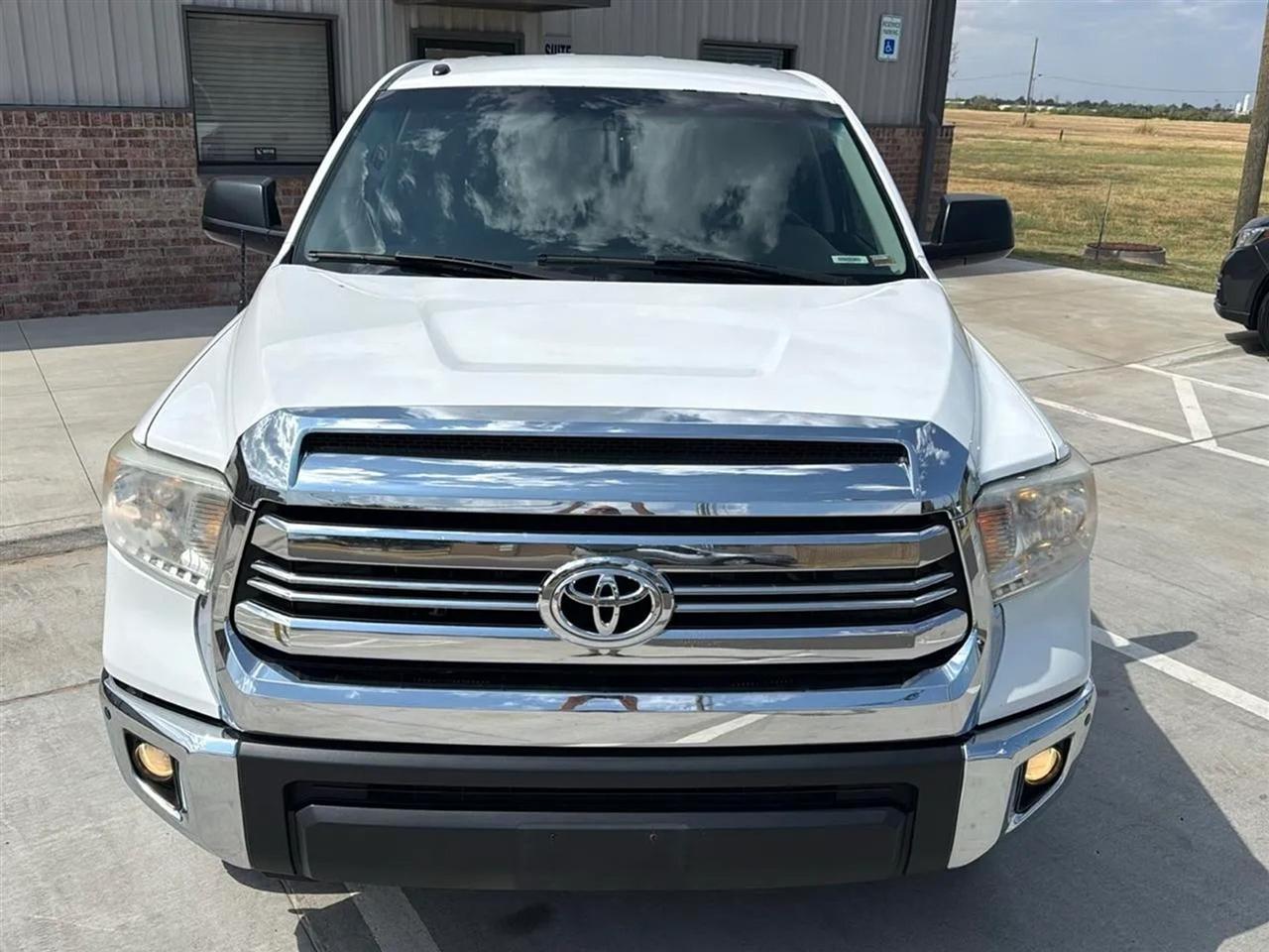 Toyota Tundra 4WD TRD Pro CrewMax 5.5' Bed 5.7L FFV (Natl) 2017