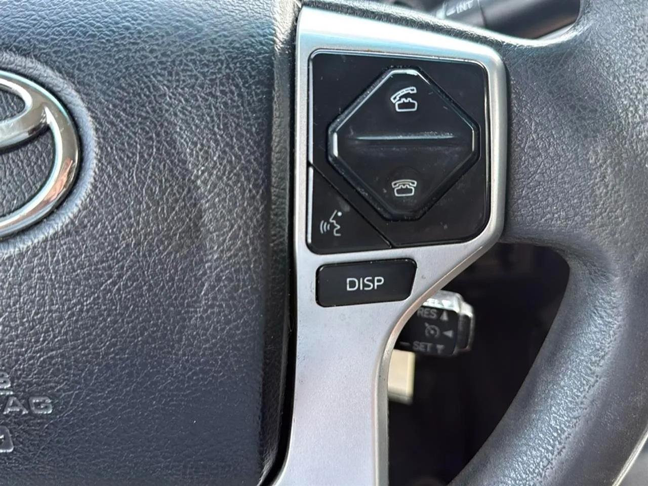 Toyota Tundra 4WD TRD Pro CrewMax 5.5' Bed 5.7L FFV (Natl) 2017