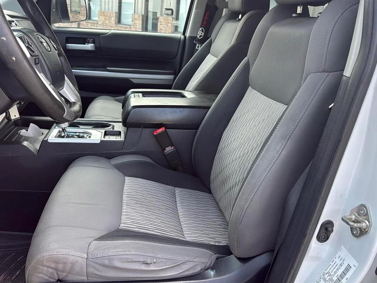 Toyota Tundra 4WD TRD Pro CrewMax 5.5' Bed 5.7L FFV (Natl) 2017