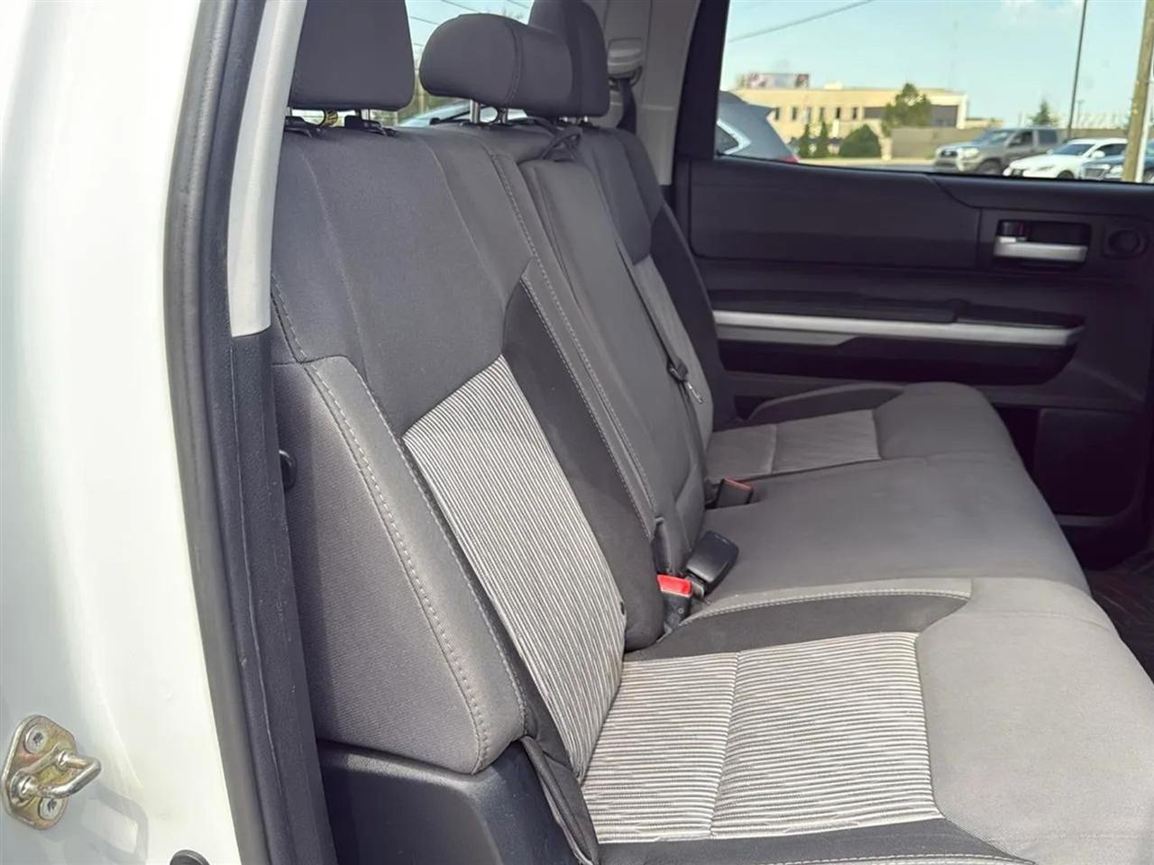 Toyota Tundra 4WD TRD Pro CrewMax 5.5' Bed 5.7L FFV (Natl) 2017