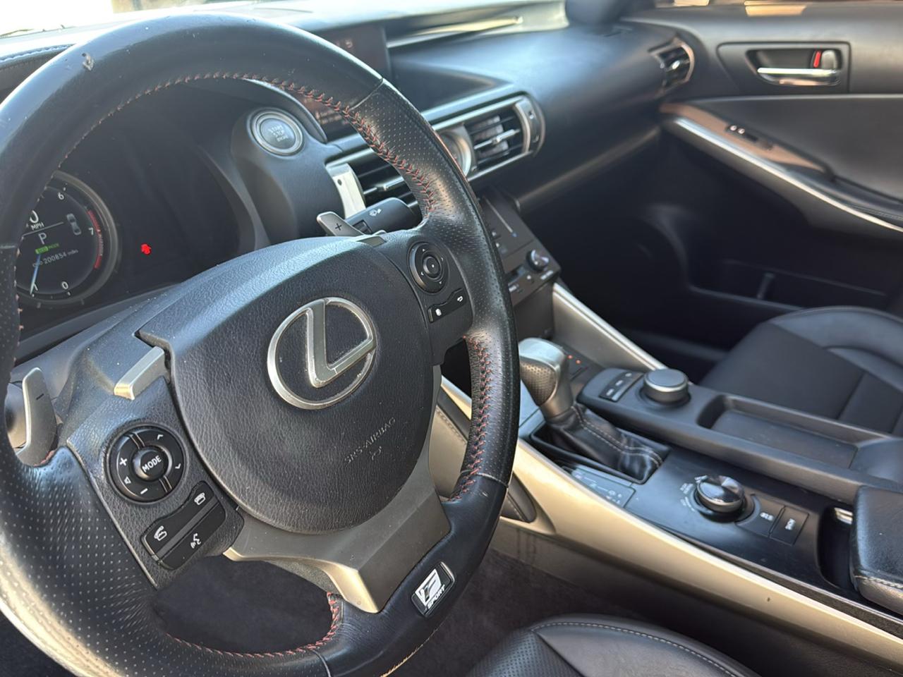 Lexus IS 250 4dr Sport Sdn Auto RWD 2014