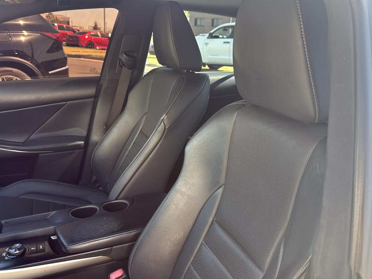 Lexus IS 250 4dr Sport Sdn Auto RWD 2014