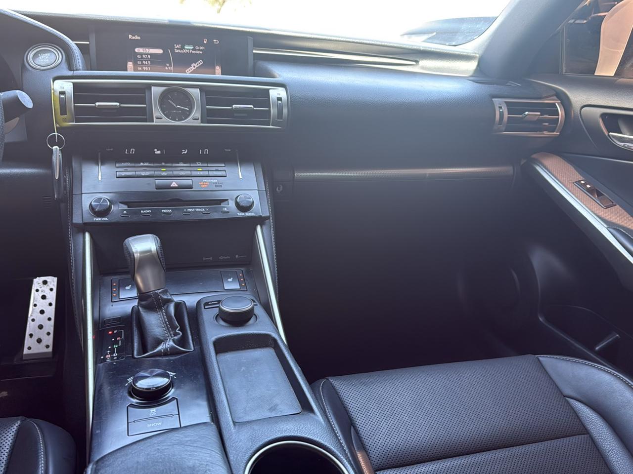 Lexus IS 250 4dr Sport Sdn Auto RWD 2014